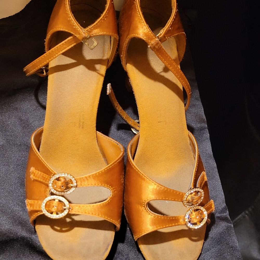 Rhythm ballroom dance shoes